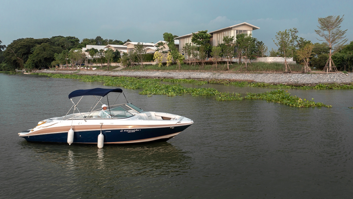 speed boat glide down the river in comfort and style sala bang pa in