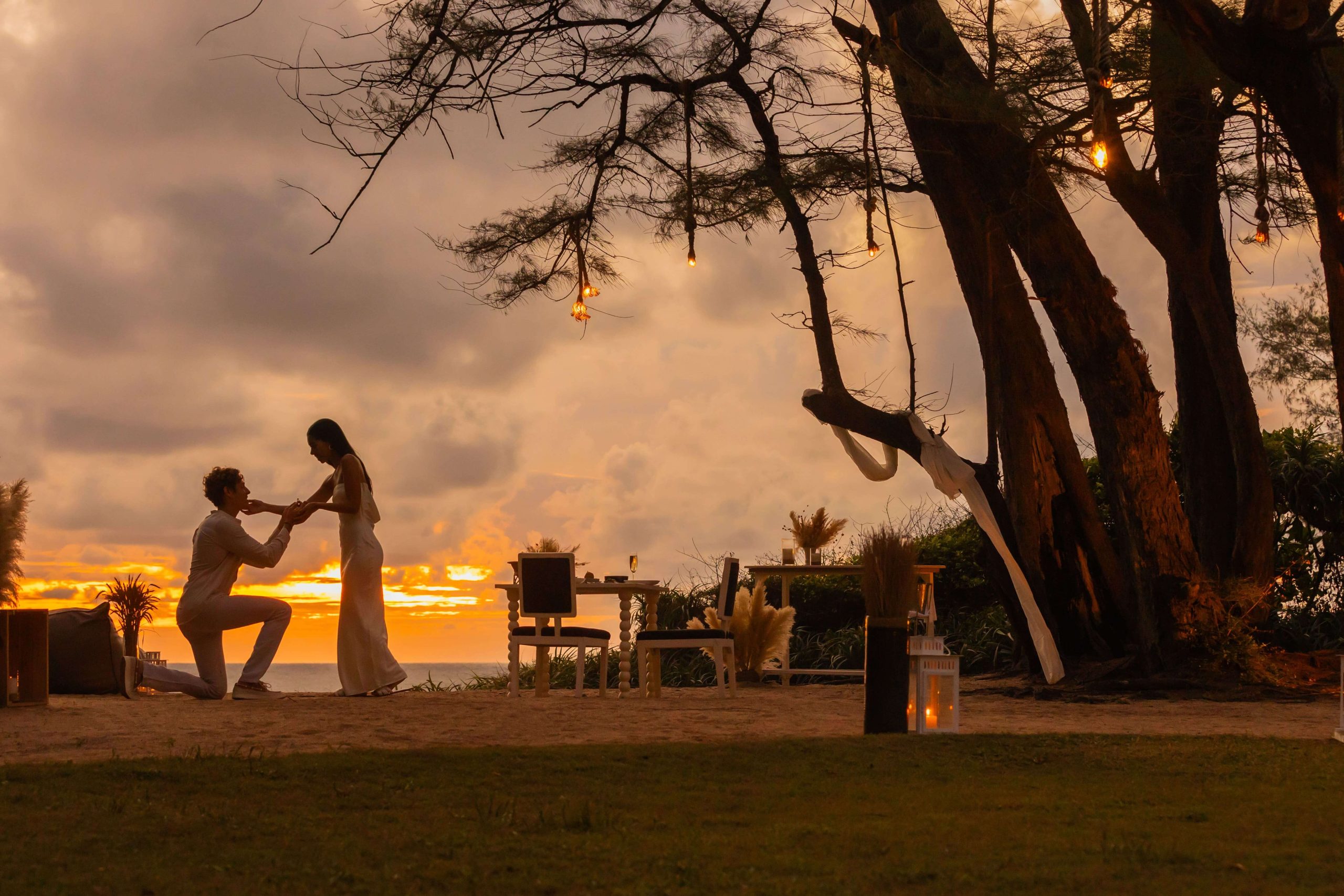 Restaurants & Bars - SALA Phuket Maikhao Beach Resort